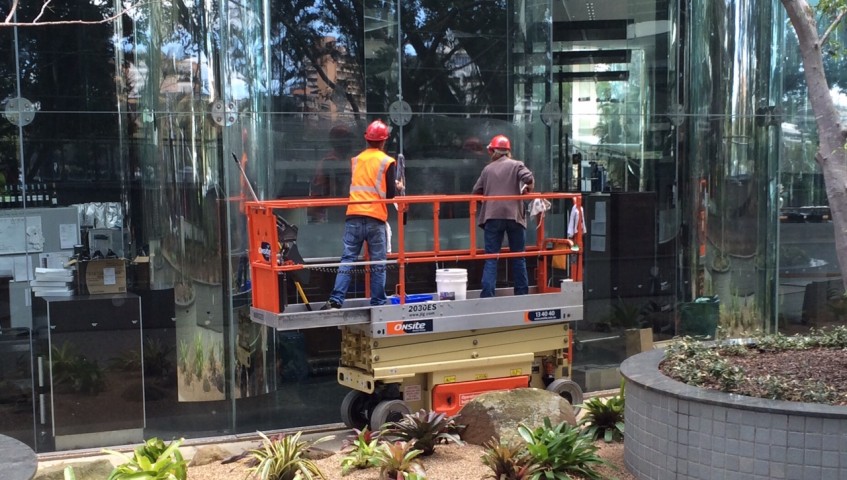 Commercial-Window-Cleaning-Brisbane City